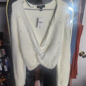 Cream pearl crop sweater